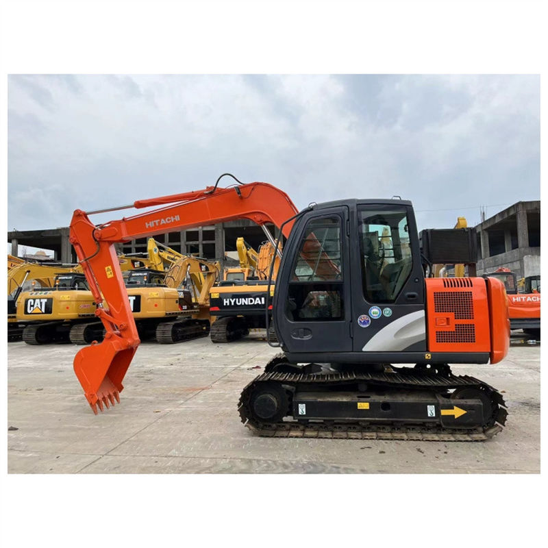 Gebrauchtes Hitachi ZX70 Bagger Zaxis70 Kleinbagger Erdbewegungsmaschine Rotfarbe