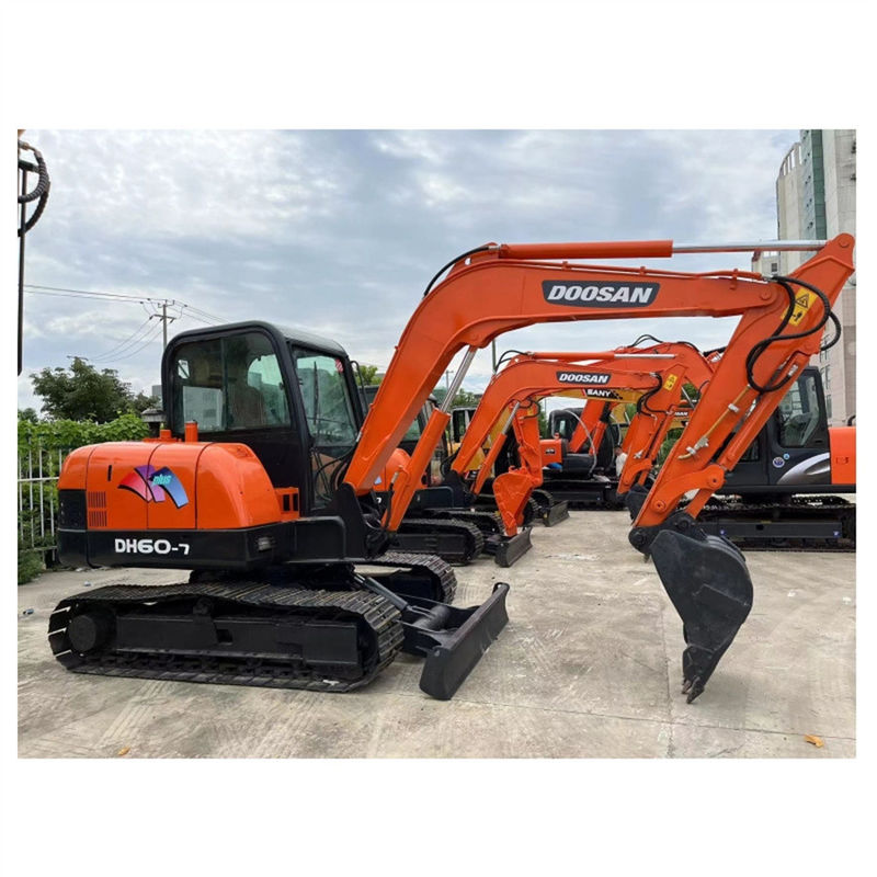 Kleiner Doosan Bagger DH60 Mini Crawler Digger Korea Marke 6ton