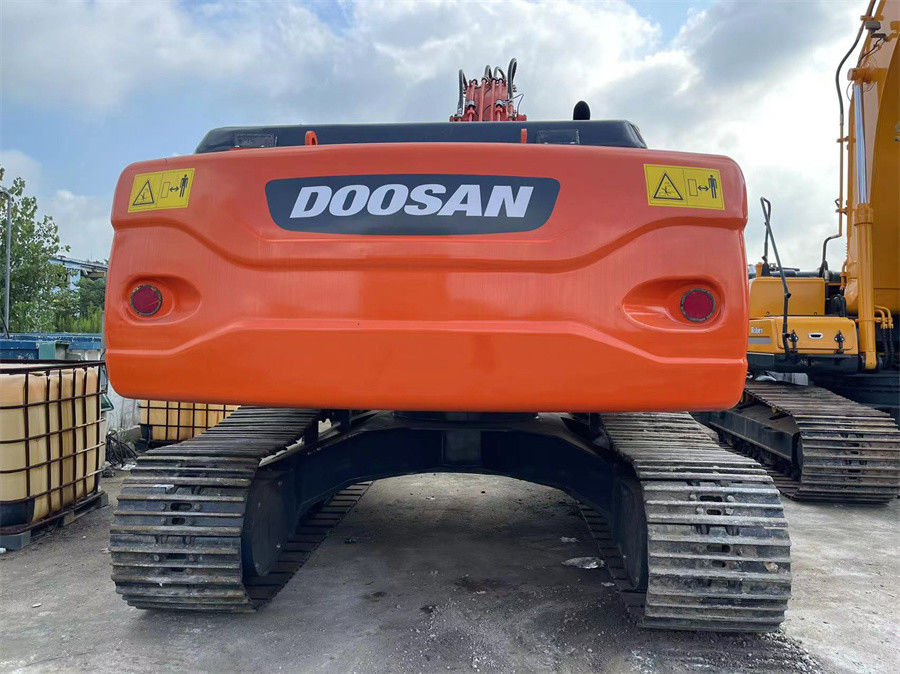 Gebrauchtes Doosan DX225 Bagger aus Korea in gutem Zustand