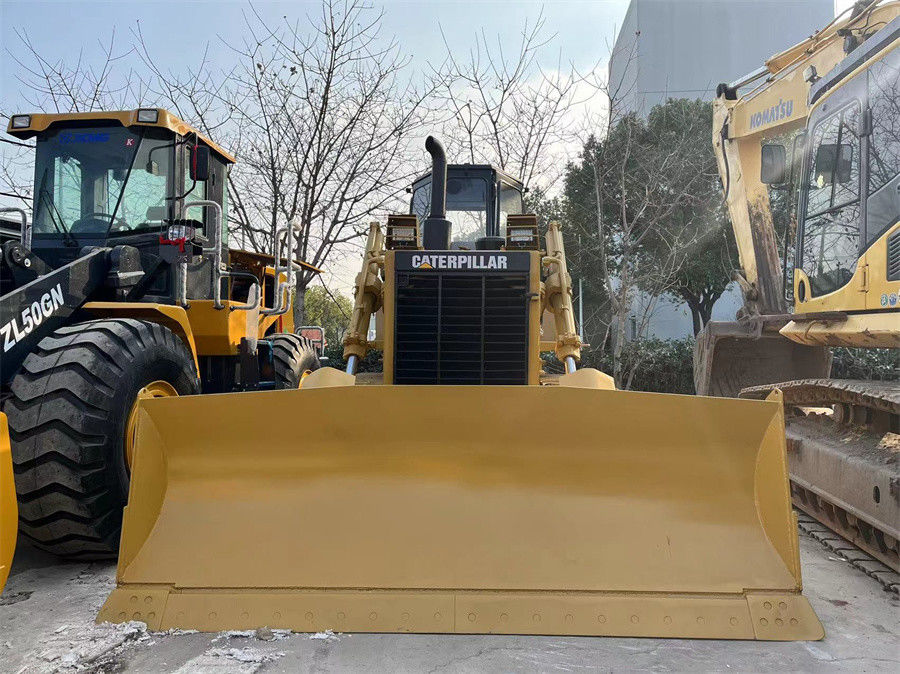 Gebrauchtes CAT Caterpillar D7G Crawler Traktor Bulldozer in gutem Zustand mit Klinge und Ripper
