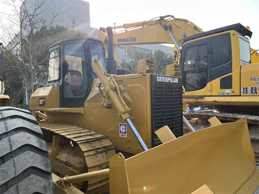 Gebrauchtes CAT Caterpillar D7G Crawler Traktor Bulldozer in gutem Zustand mit Klinge und Ripper