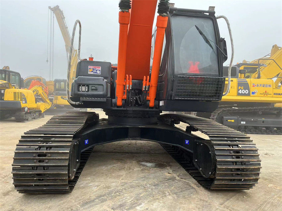 Gebrauchtes Hitachi ZX210 Bagger aus Japan mit direkter Injektion
