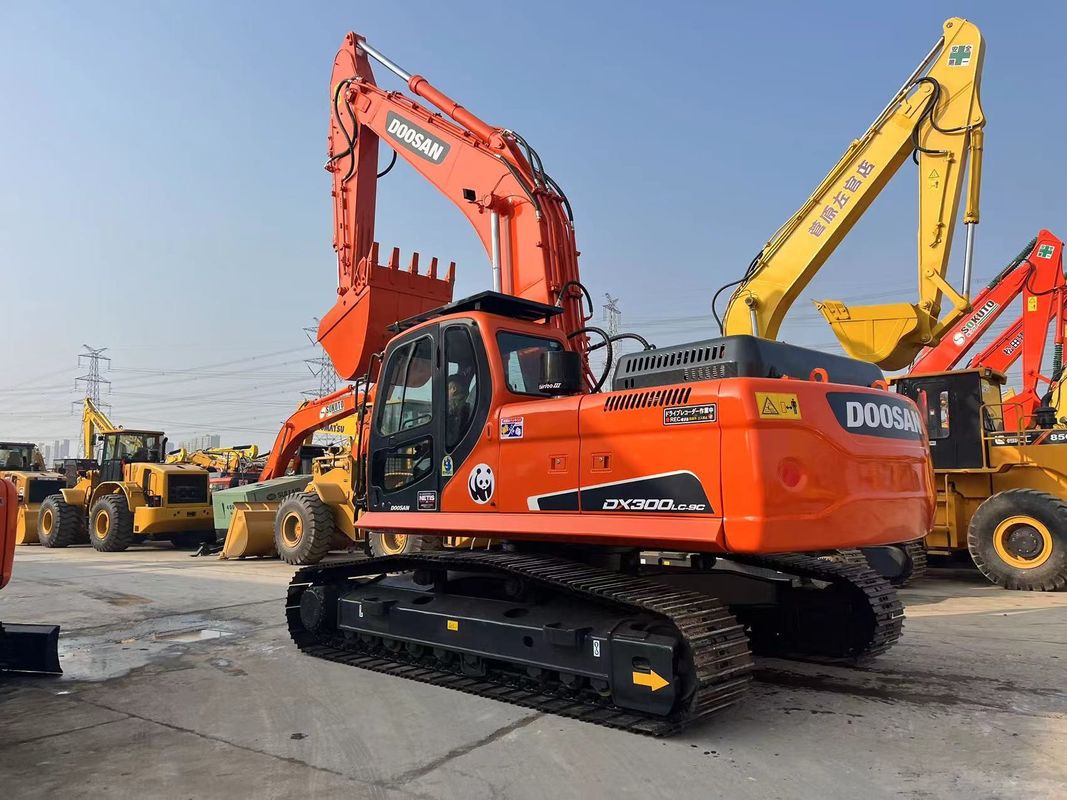 Gebrauchtes Original Doosan Bagger DX300LC-9C 30 Tonnen Mittelschwere Bagger Doosan 300 Schwere Ausrüstung