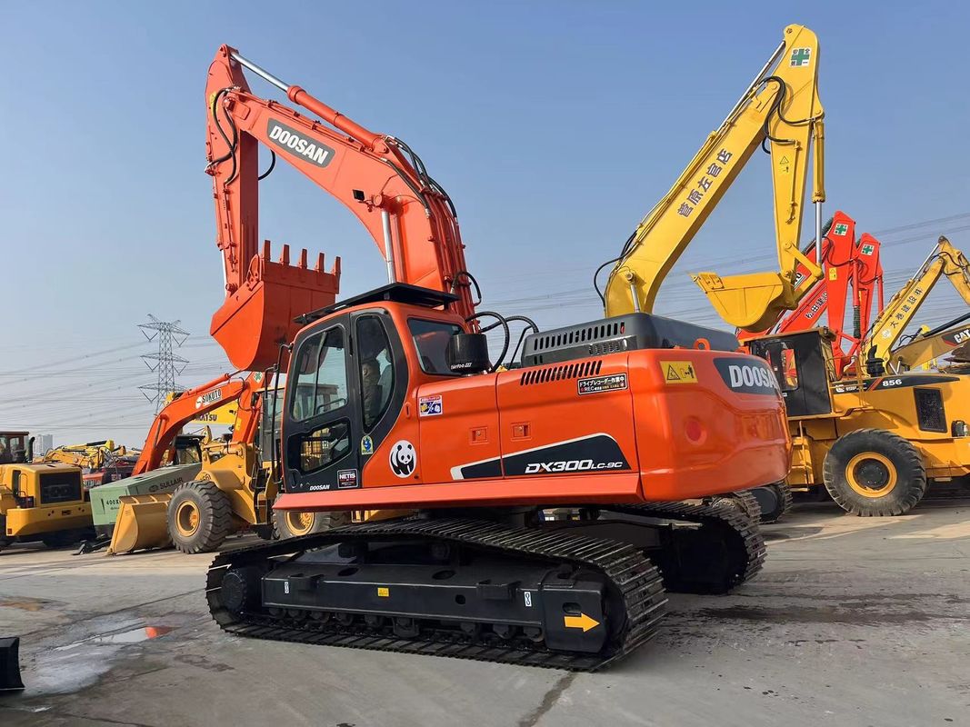 Gebrauchtes Original Doosan Bagger DX300LC-9C 30 Tonnen Mittelschwere Bagger Doosan 300 Schwere Ausrüstung