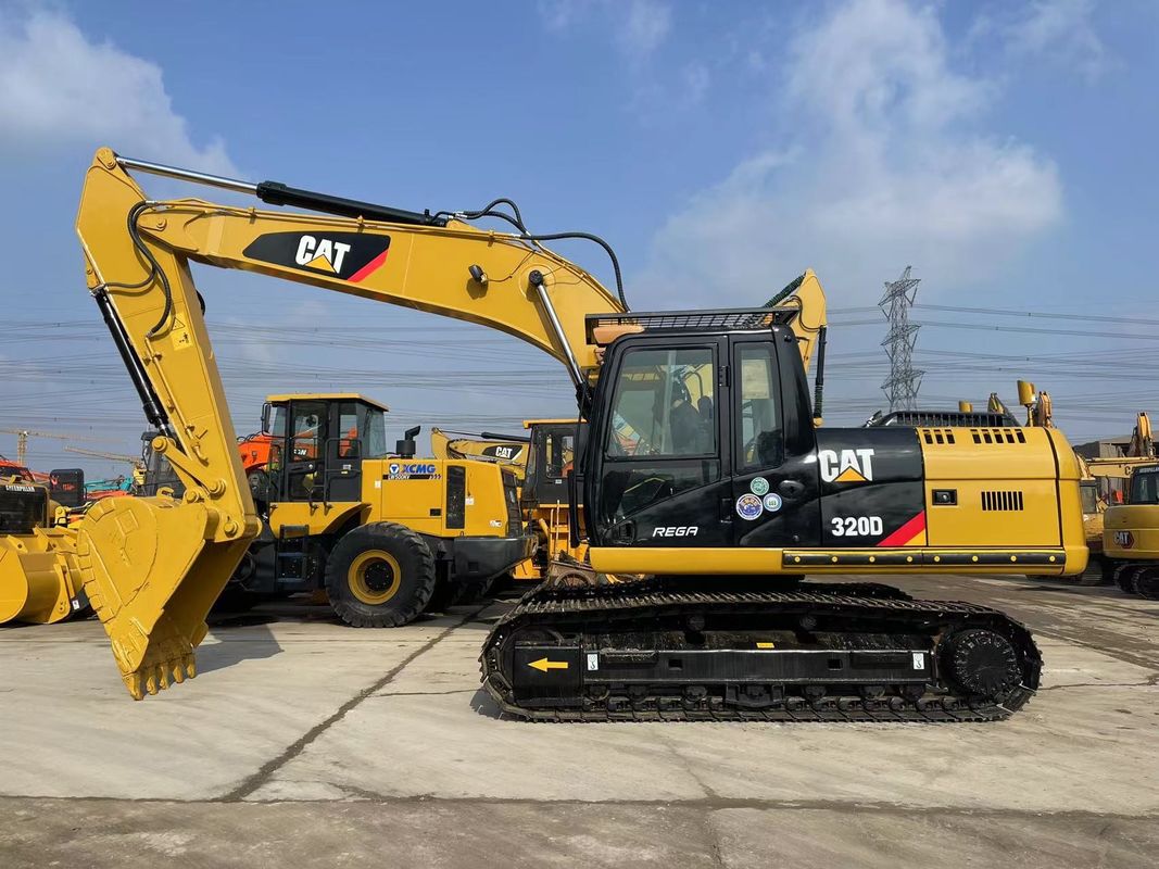 Gebrauchtes Caterpillar 320D Bagger mit Spritze 3066 Motor 20 Tonnen Mittleres CAT 320 Bagger