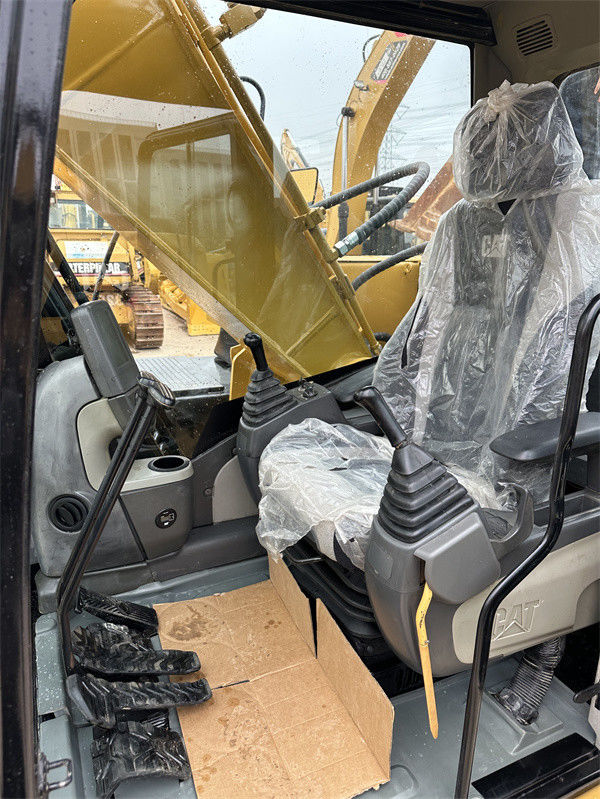Crawler bewegliche Art Gebraucht Caterpillar Bagger 320D2 für Ihre Baubedarf