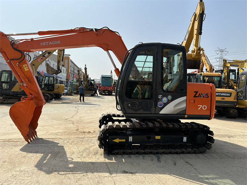 Gebrauchtes Hitachi ZX70 Minibagger mit Gummibahn 7 Tonnen Bergwerksbagger