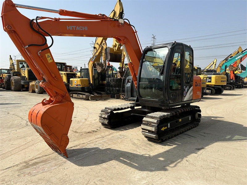 Gebrauchtes Hitachi ZX70 Minibagger mit Gummibahn 7 Tonnen Bergwerksbagger