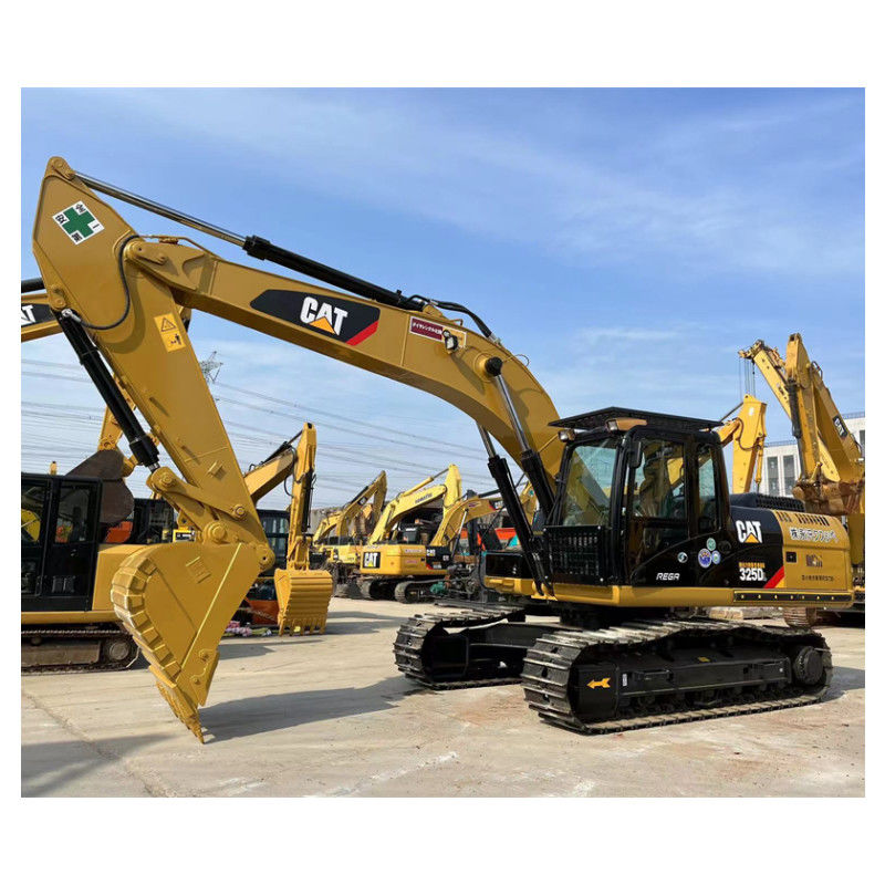 CAT 325DL Hydraulischer Bagger aus Japan mit C7-Motor mit 1,4 m3 Eimerkapazität.