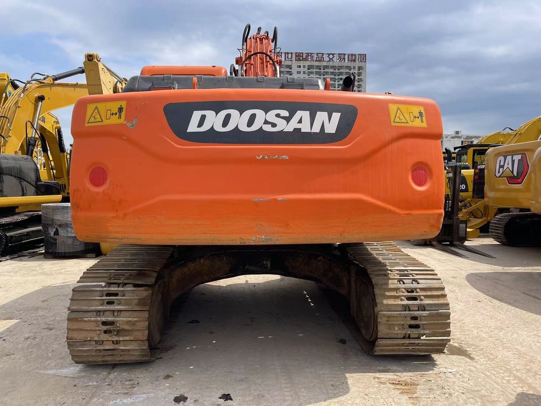 Finden Sie Ihre perfekte Übereinstimmung Gebraucht Doosan DX225LCA 22 Tonnen Bagger in ausgezeichnetem Zustand