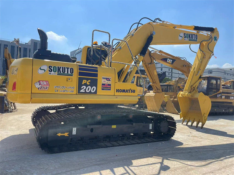 Billiges gebrauchtes japanisches Bagger Komatsu PC200-8 Crawler Bagger mit 800 mm Gleis