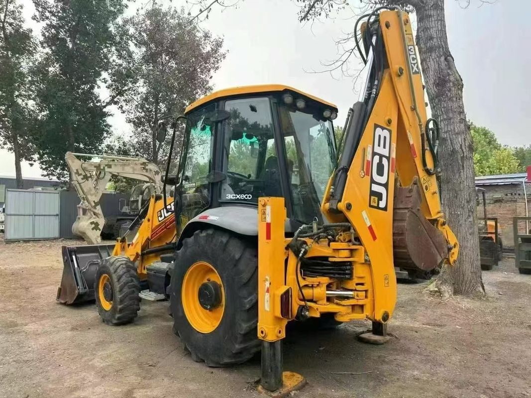 Gebrauchtes JCB 3CX-Backhoe-Ladegerät mit geteiltem Eimer-Erweiterungsarm