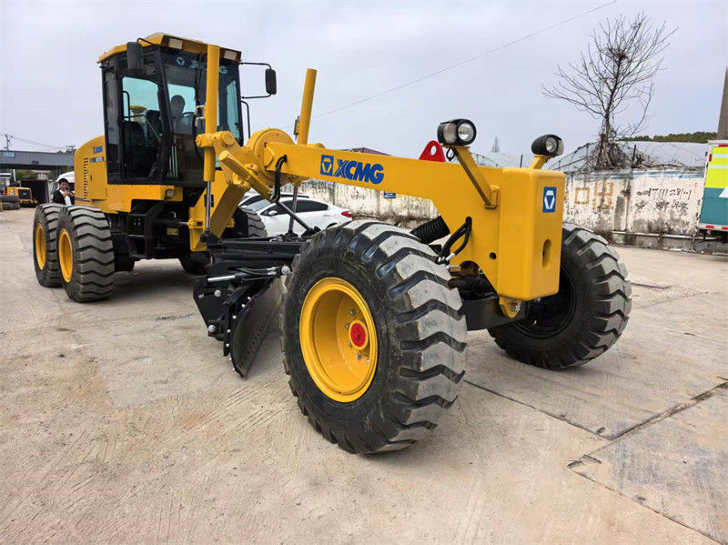 Gebraucht XCMG GR2153 Motor Grader China Marke XCMG Grader Baumaschinen