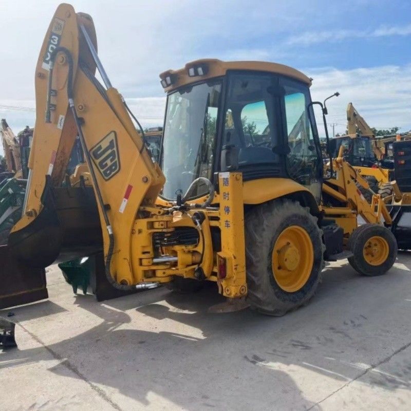 Originalfarbe JCB 3CX Backhoe-Ladegerät 4 Radantrieb für die Ausgrabung und Verladung