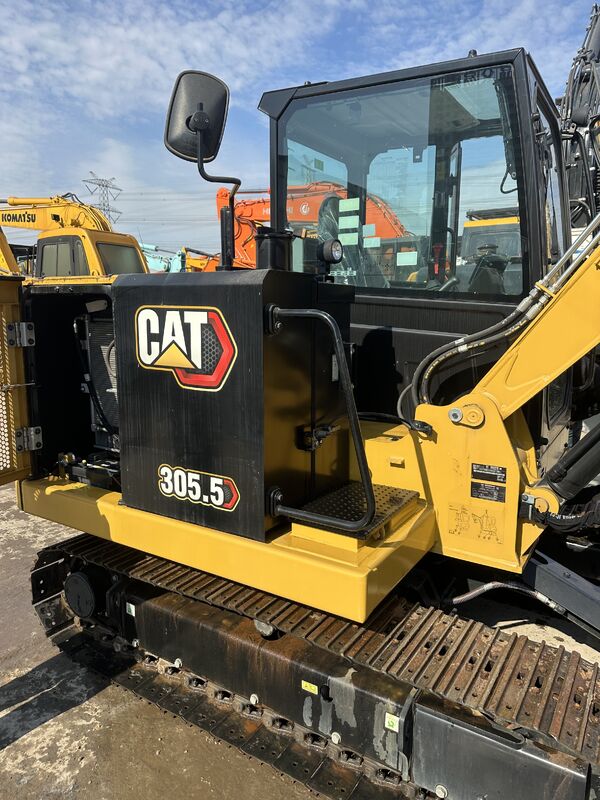 Brandneuer CAT 305.5 Bagger 5,5 Tonnen Caterpillar 305.5 Mini-Raupenbagger