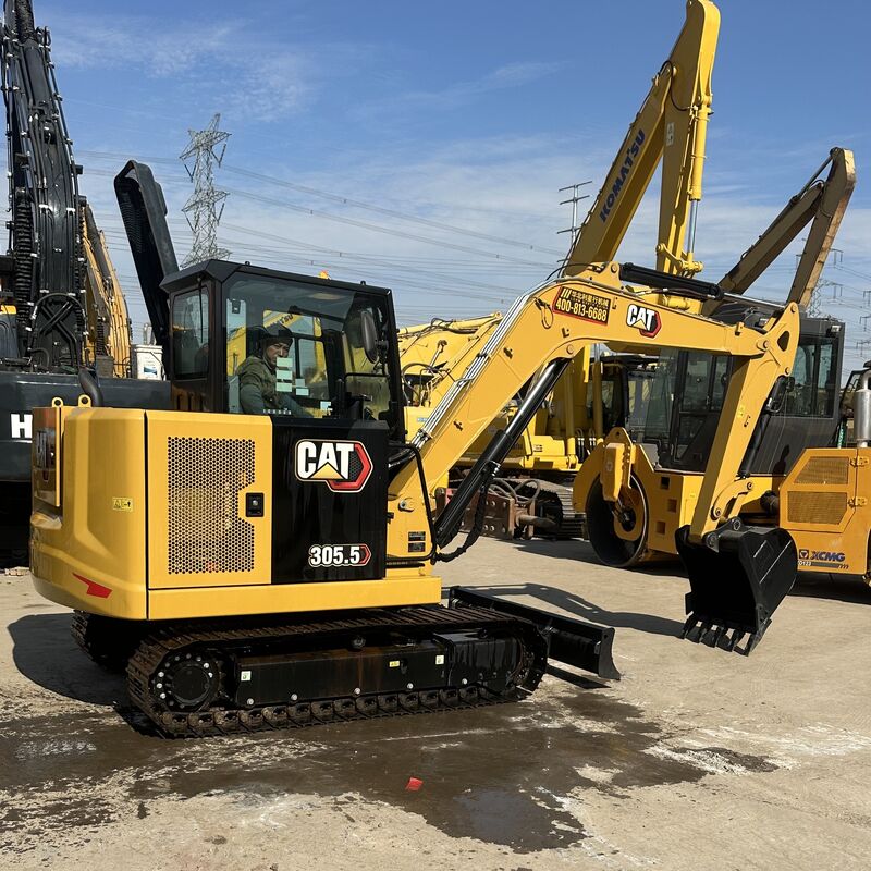 Brandneuer CAT 305.5 Bagger 5,5 Tonnen Caterpillar 305.5 Mini-Raupenbagger