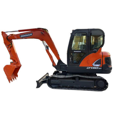 Benutzter Bagger-Mini Digger High Efficiency With Blade-Bulldozer Doosan DX60 9C